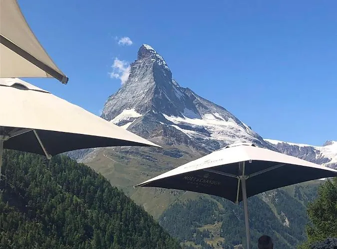 Au Centre De Апартаменты *